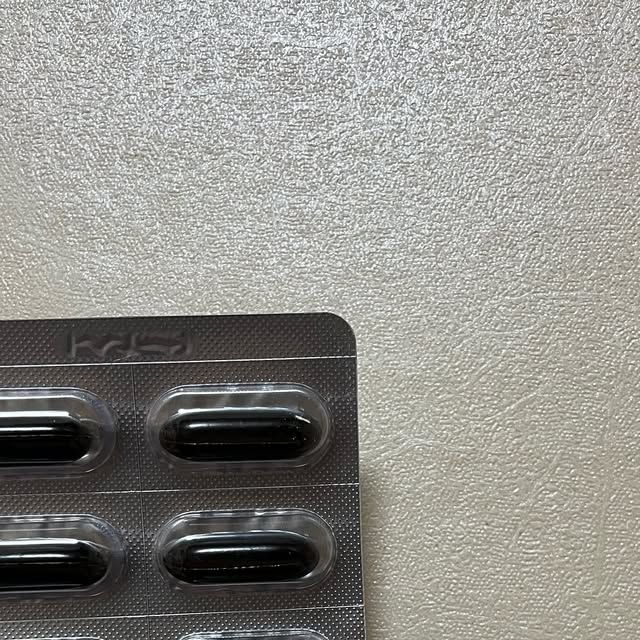 송이 on Instagram: "#광고 뇌신경세포막을 정상화시켜 기억력과 인지기능 개선을 할 수 있는 순도 70%의 포스파티딜세린이 300mg 함유되어 있는 헬퓨 메모리 부스터 은행잎추출물 포스파