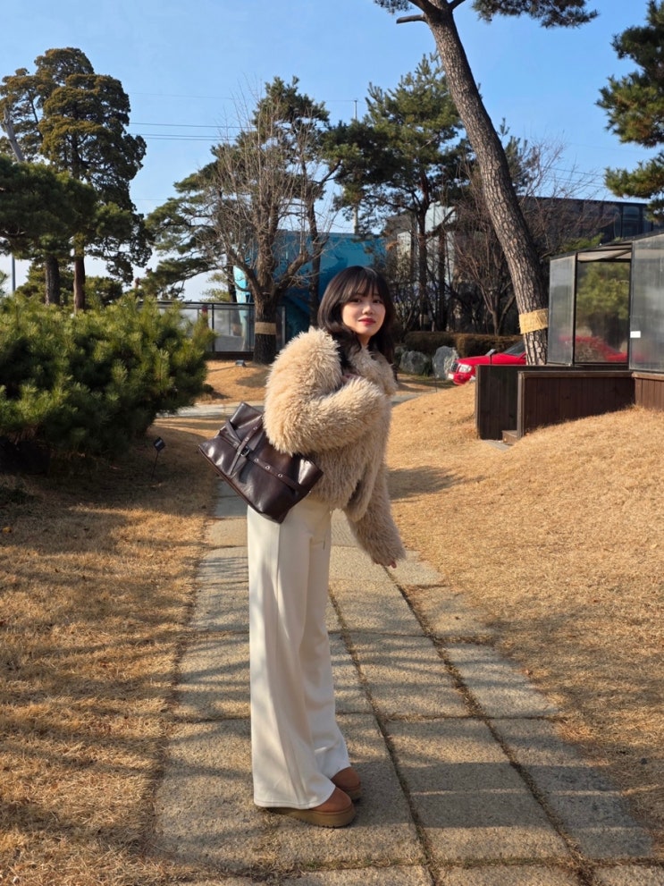 [오사와]데일리 레더 숄더백 추천(인천 송도 카페 추천 바다쏭)