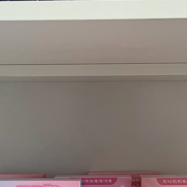 SOHEE 소희 on Instagram: "#광고 지금 올영세일중인거 아시죠?!! 9월 올영세일 추천템!! 투에이엔 기획세트 넘 잘나왔으니 겟하세용 🫶🏻

색상들이 정말 다양하고 가성비 좋은 제품들이라 저는 깔별로 쟁여두고 정말 잘 쓰고 있답니다!! 

이번 신상 파데가 커버력이 진짜 좋아서 엄마 선물도 해드렸어용!! 🩷

#올영픽#올리브영추천템#올영필수템#러브버블컬렉션#롱웨어링파운데이션미니#컬러플레이듀얼라이너"