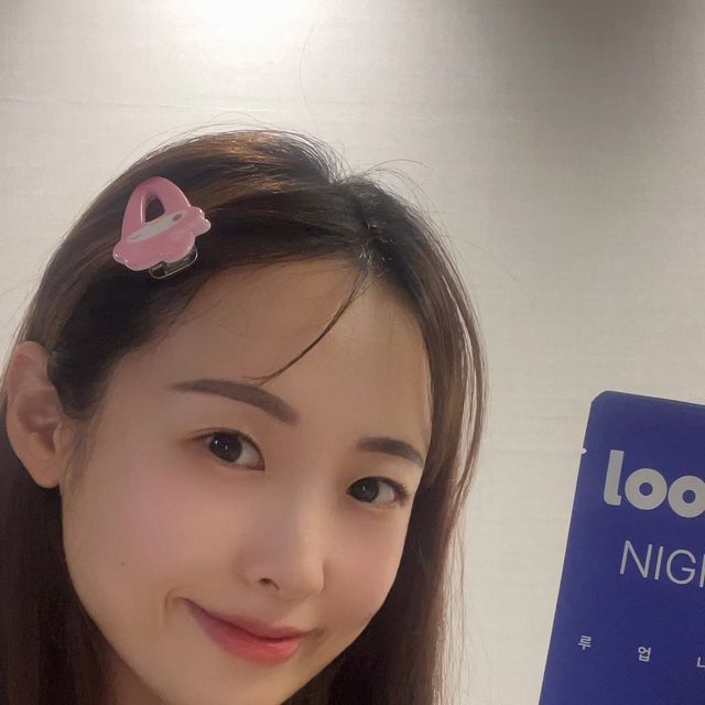 샐리 하우스 🏠 on Instagram: "#광고 #샐리뷰티💄 @looup_official 잠들기 30분 전에 마시는 신개념 릴랙스 음료💜 복잡하고 긴장된 하루를 보내셨다면 #루업나잇 한잔으로 편안하게 휴식하세요