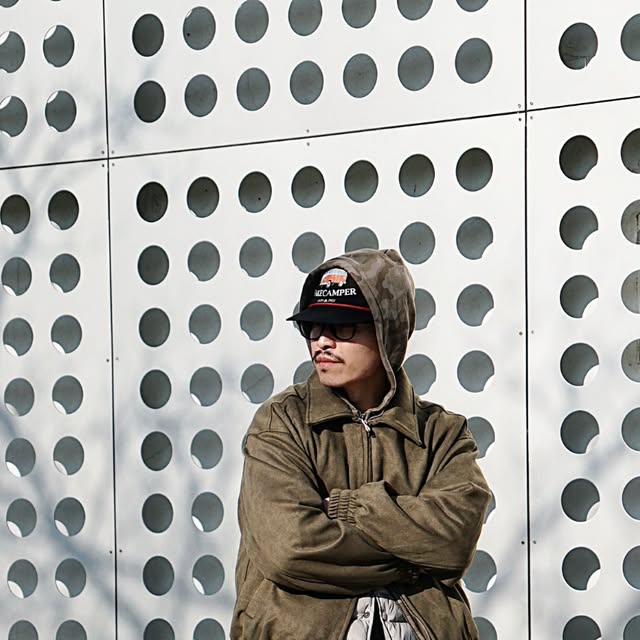 안성배 on Instagram: "#광고 ⬇️ "옹동이가 작고 키가 작은 저는 부츠컷이 좋아요 룩" 그나저나 국방부시계랑 병원시계는 진짜 안가네요 지루해 죽겠음돠... . . [스탠다드에러] 스탠다드 블루