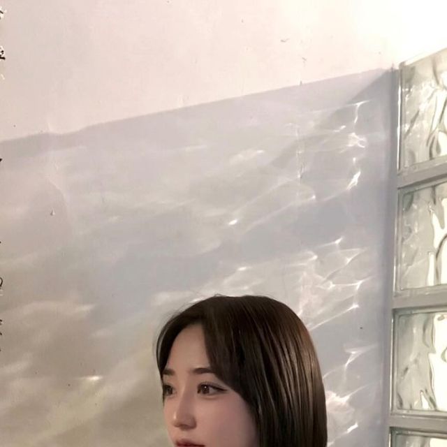 이유진 on Instagram: "🤎
#광고#비바브라운#비바브라운자켓#자켓#숏자켓#스웨이드자켓#블루종#크롭자켓#비건스웨이드 #jacket#outer#suedejacket#パンツ#비바브라운x텍토리"