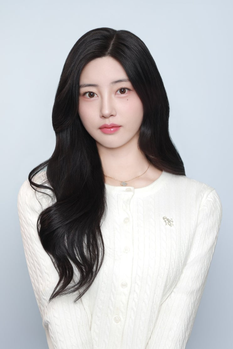 을지로 사진관 흐드러지다 증명사진 찍고 온 후기🫧🌃