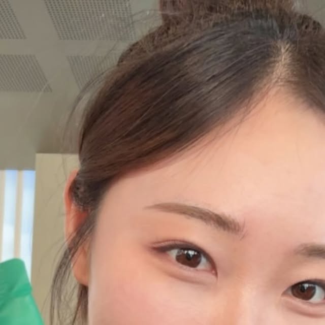 한도경 on Instagram: "#광고 
내몸가벼움 다이어트환 

이제 슬슬 더워지는 날씨에 매일 2포로 몸을 가볍게 만들어줄 수 있는 ✨다이어트 환✨입니다 !! 

개별포장으로 간편하고 위생적으로 섭취 가능합니다 

‼️이런 분들께 추천드려요 ‼️
✔️건강하게 체지방 관리를 원하는 분
✔️탄수화물을 즐거드시는 분
✔️가스가 자주차고 배변활동에 고민이 있으신 분
✔️식이섬유 섭취가 부족하신 분 

체지방감소 + 콜레스테롤 개선 + 배변활동 원활 = 3중 기능성 제품 🌿

제 문제점은 탄수화물이 들어간 음식을 많이 먹어서 배가 자주 아프고 더부룩한 느낌이 있었어요 ㅠ 
다이어트 환을 먹고 나면 화장실 가는 횟수도 늘고 신기하게 더부룩하거나 배아픔이 없어서 항상 챙겨먹고 있습니다 ㅎㅎ 

🚨저는 먹은 다음날부터 효과가 보였지만 개인차가 있을 수 있습니다🚨

내몸가벼움 다이어트 환은 가르시니아캄보지아 추출물이 들어있어서 탄수화물과 체지방 CUT 🤭

물을 많이 마시면 효과가 더욱 좋고 식전,식후 아무때나 섭취 가능합니다. 들고다니기 편한 개별포장까지 !! 
과식한 날에 무조건 필수입니다 ㅠㅠ 🫶

다이어트환으로 건강도 챙기고 다이어트도 성공해보는 거 어떨까요 !? 🤍

#다이어트 #다이어트환 #내몸가벼움 #가르시니아 #차전자피 #광고 #쾌변 #내몸채움"