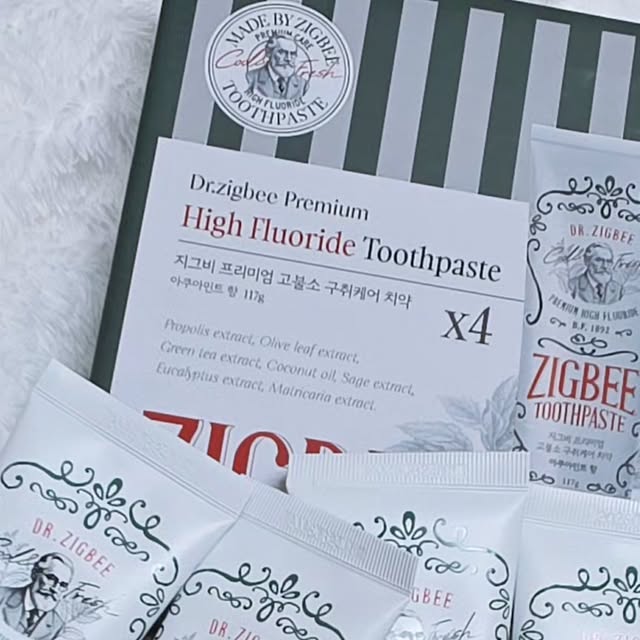 @rladnwls07 on Instagram: "#광고

양치후에도 텁텁함 없이 개운하고 깔끔한 지그비 구취케어 치약
아쿠아민트향으로 적당한 민트향과 
고불소치약으로 충치관리에도 좋고, 아침에 느껴지는 텁텁함도
줄어 요즘 매일 사용하고 있는 지그비치약😁

#지그비#구취게어치약#치약추천 #고불소치약"