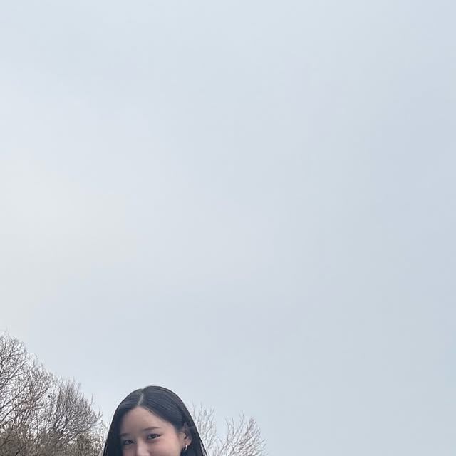 저미🌿재활치료사 on Instagram: "#광고 아이러니포르노 바이커칼라스웨이드 자켓입어봤는데 가벼운 무게감으로 너무 편안했어용~~ 투웨이 지퍼여서 활용하기에 다양한 스타일링 가능했고 안