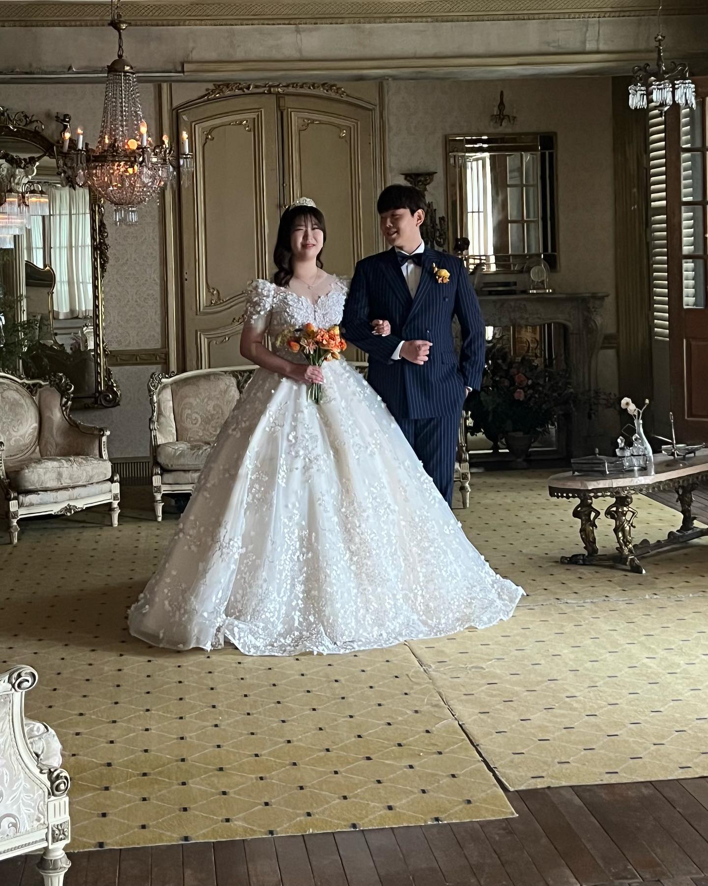 뒤늦게 올리는 웨딩촬영사진🤭
원본이지만 그래도 맘에 드는 사진🎞️
