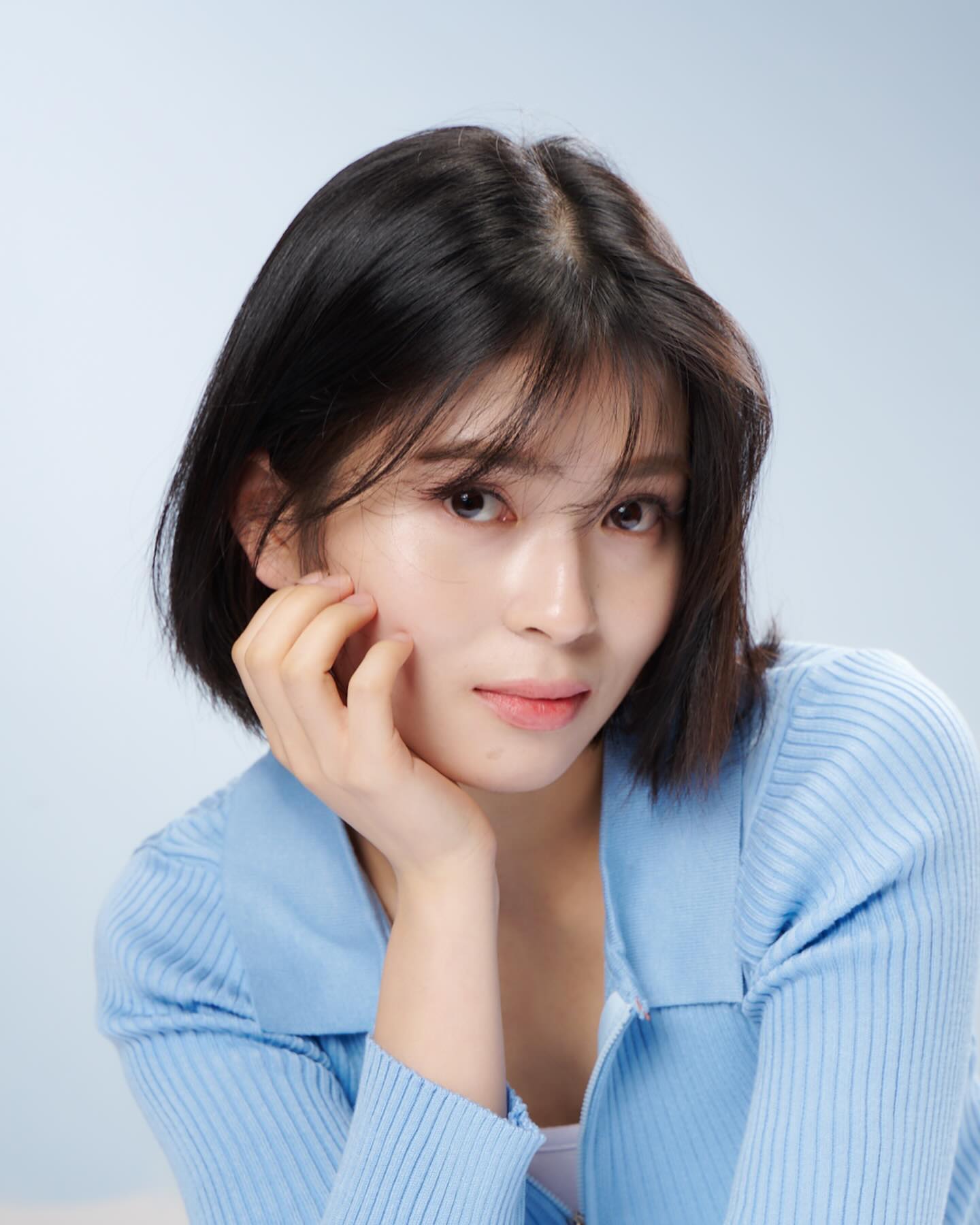 #헤어 #메이크업 #프로필 #배우프로필 #촬영 #뷰티촬영 #뷰티 
H&M : mua_eunji 
PH : meho_studio