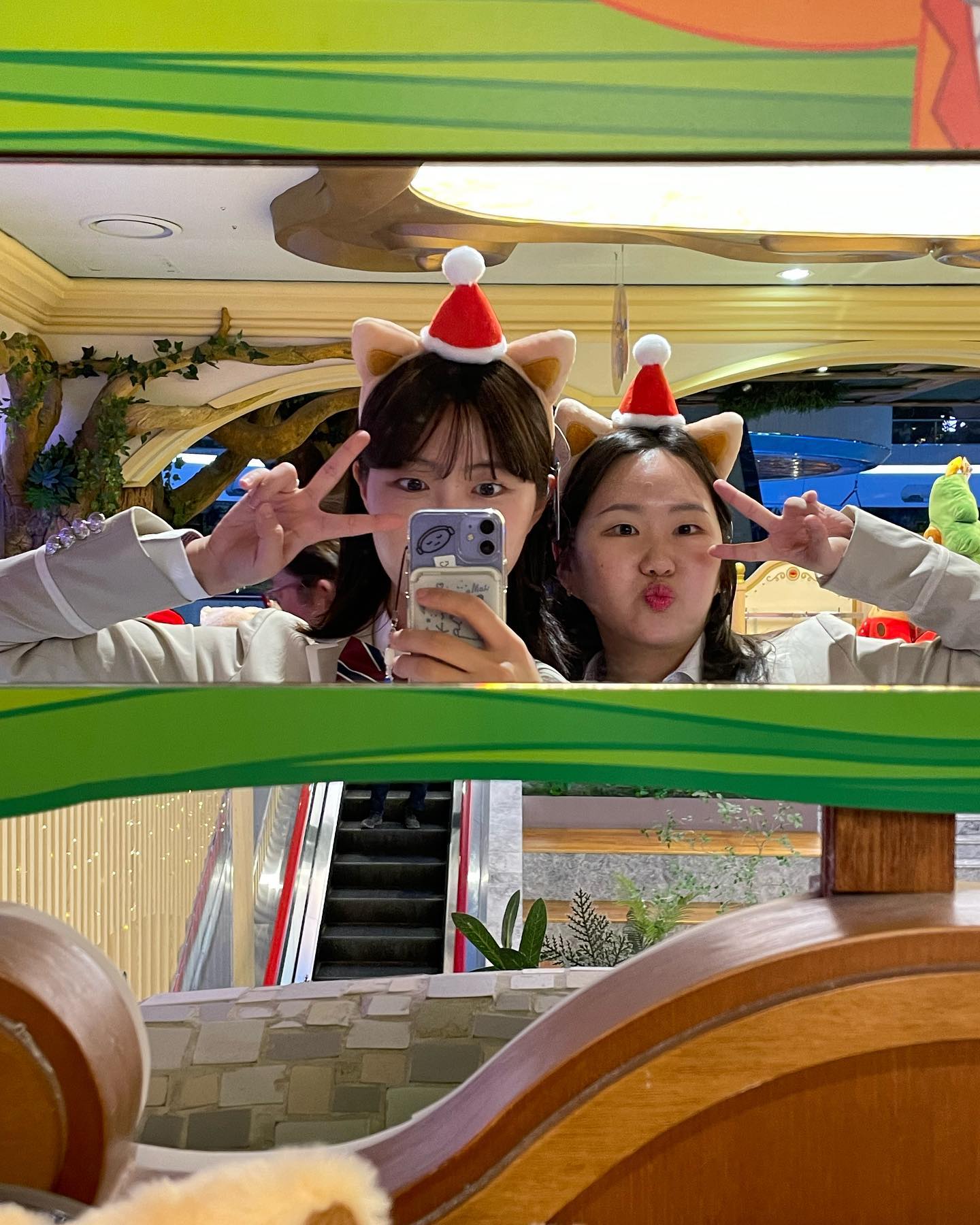 영이랑도 벌써 18년차 ~~ ˘͈ᵕ˘͈❤❤❤
하루종일 행복해따 ~~~ 우하하💖