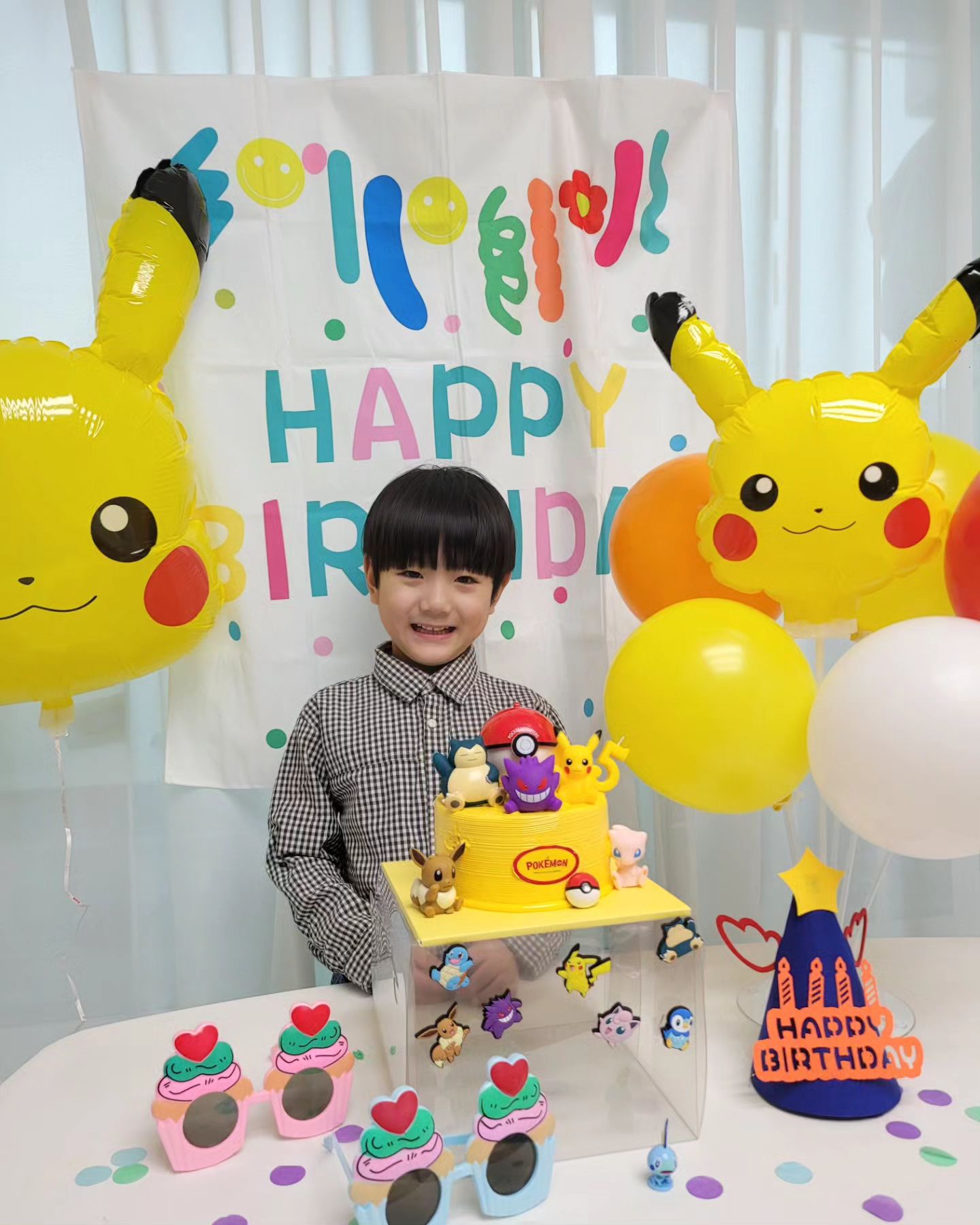 결아 5번째 생일축하해♡
포켓몬을 좋아하기시작한 우리아들!
지금처럼 건강하게 유치원 잘다니고, 
우리가족들과 행복한 5살로 채워보자♡
사랑해 사랑해♡

#포켓몬케이크만들기 #포켓몬케이크