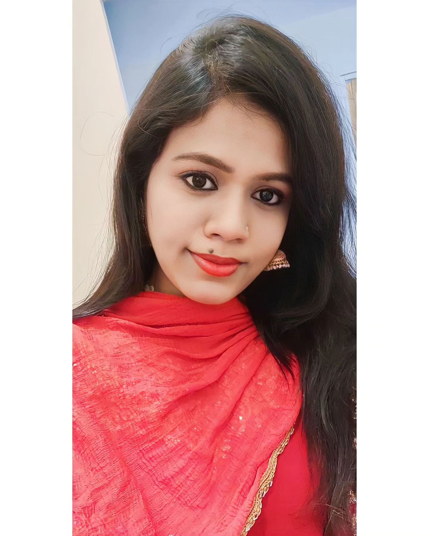 Self grooming...❤️💫
.
.
#aurabeautique 
.
.
#selfgrooming #selfcare #selflove #bridal #bridalmakeup #bridallook #likesforlike #like #instalove #instalike #instagram #post #reels #style #fassion #beauty #share #new #chennaigirls #mua #instagood #people #girls
