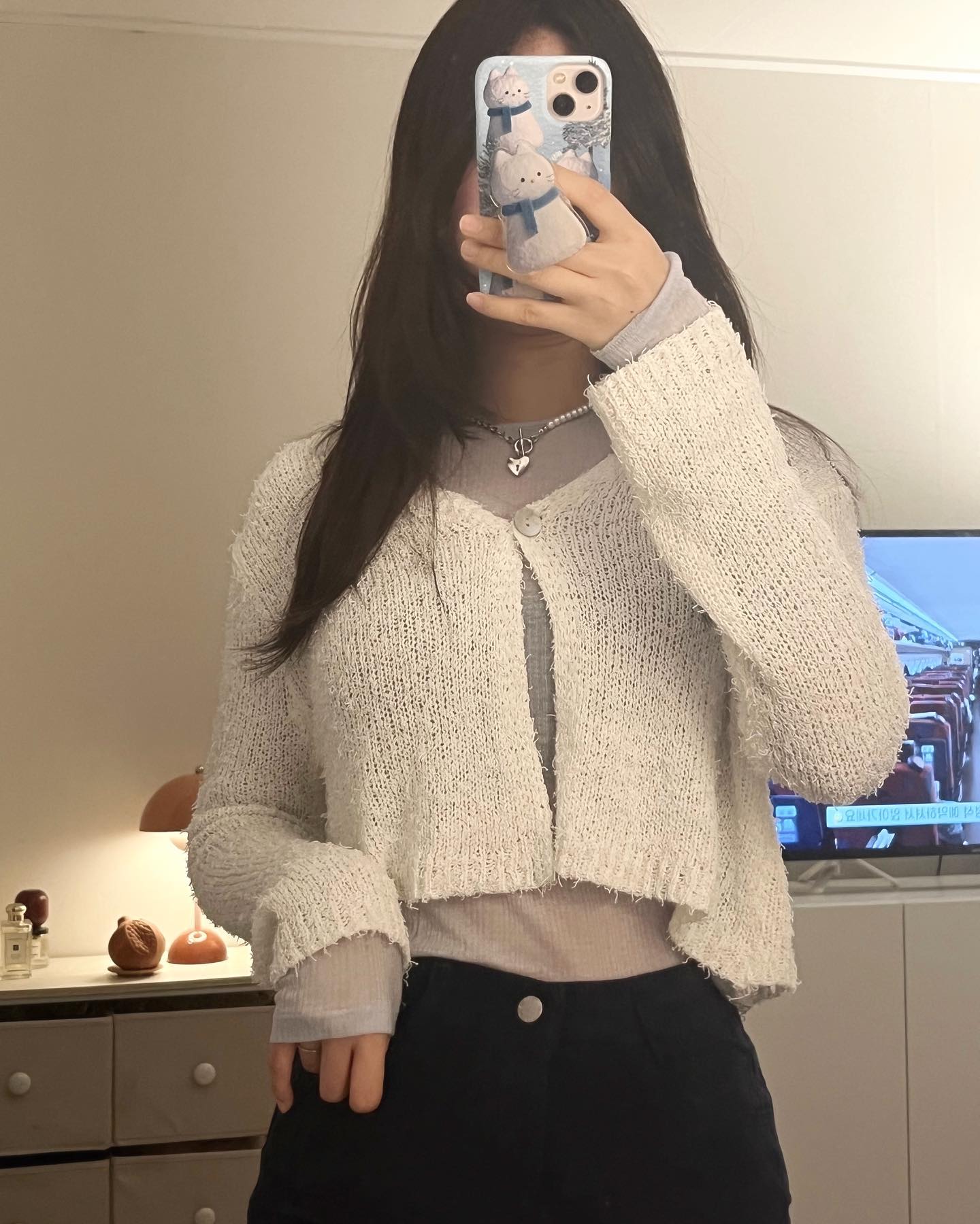 겨울에만 느낄 수 있는 따뜻한 코듀로이🧵
