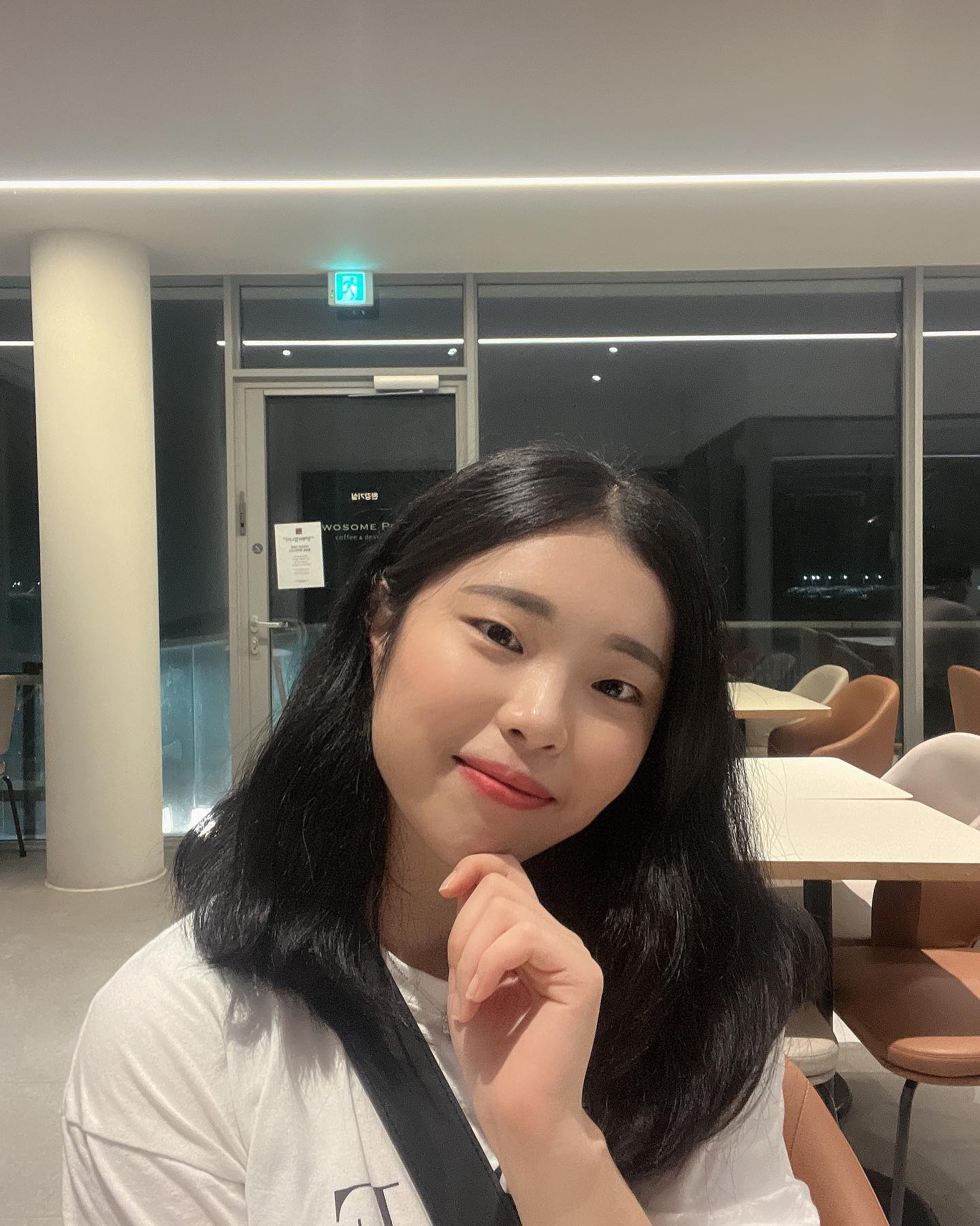 맨날 놀고먹고하고싶어 (৹ᵒ̴̶̷᷄﹏ᵒ̴̶̷᷅৹)
#돈많은백수가꿈