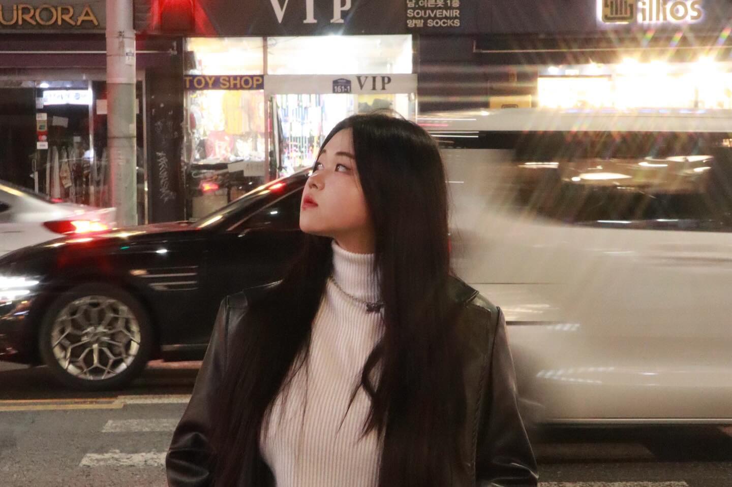 City Lights

.
.
.
.
.
#스냅 #스냅사진 #일반인모델 #이태원 #맞팔 #05 #20 #20살 #좋반 #ootd