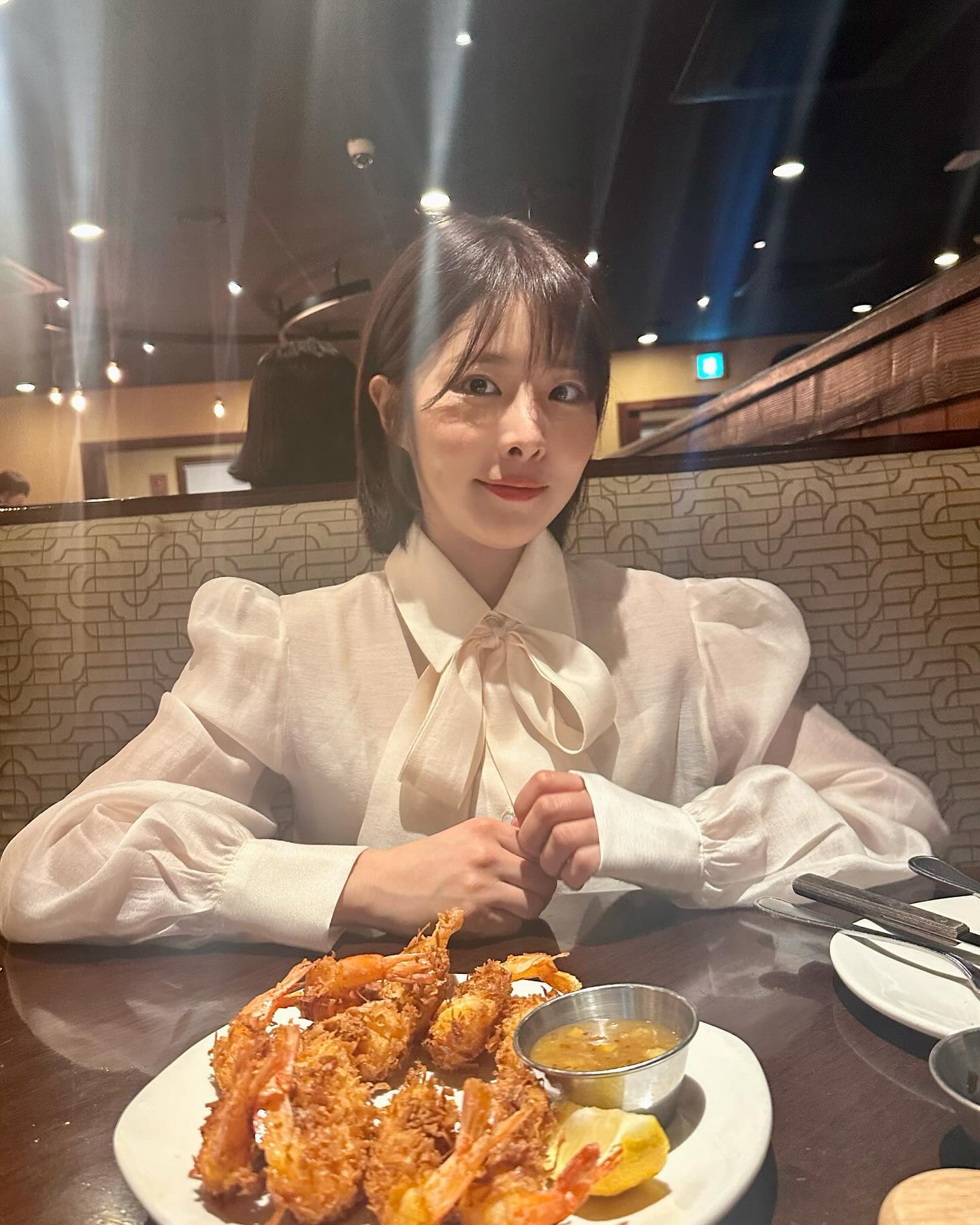 주말 잘 보내셨나요오 저녁을 넘 잘 먹고와서 #슬림앤틱스 한포하고 쉬다가 공구오픈일 리마인드 차 인사드려요! 
4월 10일부터 3일간 진행합니다🫶긍정적인 체험단 후기는 너무 감사하게도 다 받았지만,,
이사와서 이래저래 정리기간이 길어져서 예정일보다 많이 미뤄졌어요🥹🙏
편한 주말 마무리되시고 예쁜꿈 꾸세요😘
#주말만찬 #다이어트는내일부터 #유지어터굿바이 #다이어터 🤛