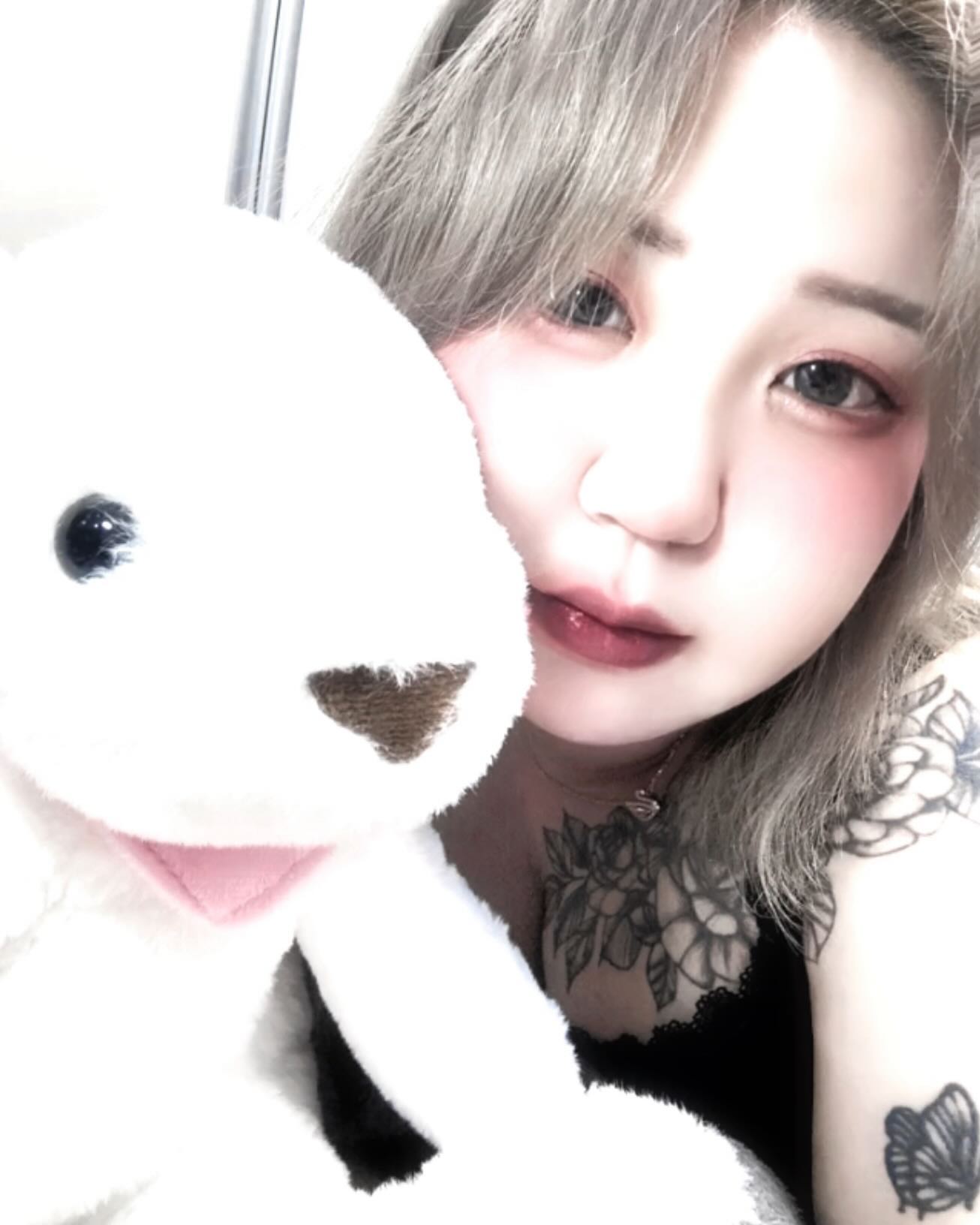 민이가 사준 토순이랑 🐰💗
