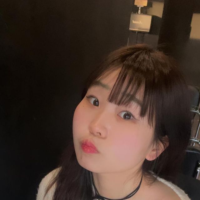나 연 on Instagram: "#광고 @touchsoul.official 날씨가 점점 풀리기 시작했어요✨🌞 봄옷 슬 준비해야죠! 저는 광고를 핑계로 오랜만에 오픈숄더 입어봤는데요, 오픈숄더에는 오픈숄더브라