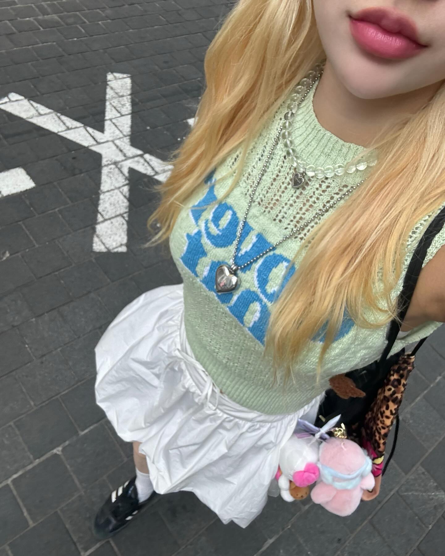 안냐세여 커버낫입니댜 .. 🍀