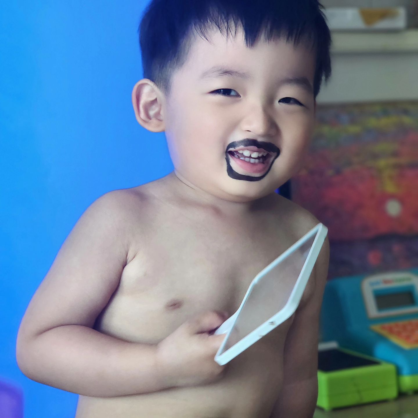 엄마 화장품을 찍은 죄!
단죄에 처한다!
귀여워🩷🩷🩷🩷
.
#화장품찍은죄 #손톱갈색된죄 #귀여운죄 #웅이아범 #양세찬