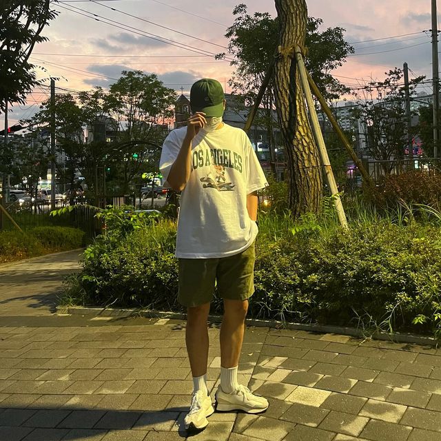 🅂🄴🅄🄽🄶🅆🄾🄾’🅂 🄳🅁🄴🅂🅂🅁🄾🄾🄼 on Instagram: "#협찬 까를로에서 친환경 볼캡을 보내주셨습니다. 깔끔한 로고가 매력적인 모자에요~! #광고#친환경패션#친환경브랜드#