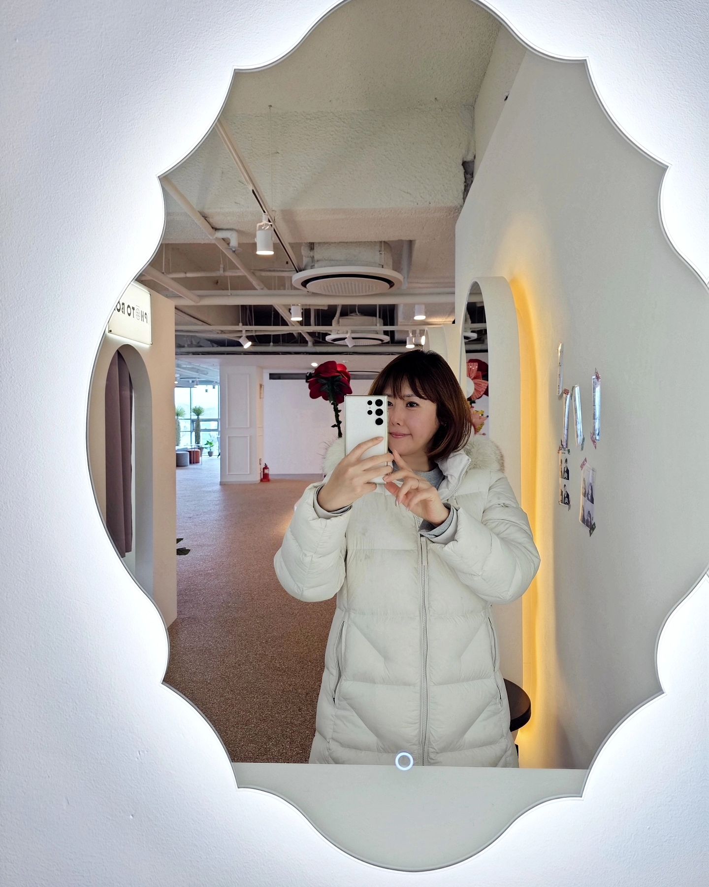 이제 겨울 패딩도 안녕👕👕🤗 

날이 따숩~ 따숩🌞☀️ 

겨울이 가고 봄ㅇㅣ오는 소리가 들리는듯🌸🌸
옷도 얇아지네영 ㅋㅋ 

꺅~  다이어트 우짜지 😢
말만 맨날 우짜지? ㅋ 먹을거 다 먹음시롱🤣 

인님들 뭐하시낭~ 놀러가보겠쏘요🚶🚶‍♀️‍➡️

#겨울아안녕 #주부#주부인플루언서 
#봄아어서와#육아맘#소통# 선팔좋아요
#봄#사계절봄#인플루언서