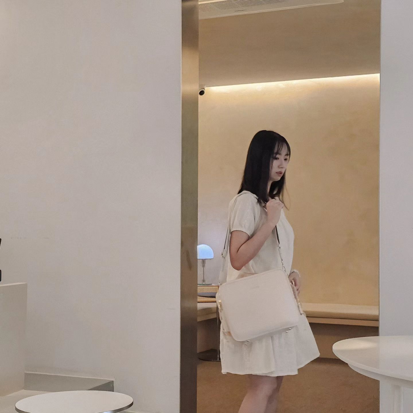 jemma garden 1st 체험단리뷰
감성가득 기저귀가방 제이미로프트ꕁ

제이미로프트는 기저귀가방도 되고
보냉백 역할도 할 수 있게 만들어져서
굳이 가방 2개 들 필요 없는게 너무 좋더라구요.ᐟ

특히 유모차에 걸 수도 있어서
정말 편하게 사용중이랍니다ෆ

jamieloft_official 

#그레이스백 #기저귀가방숄더백 #보온가방 #보온백