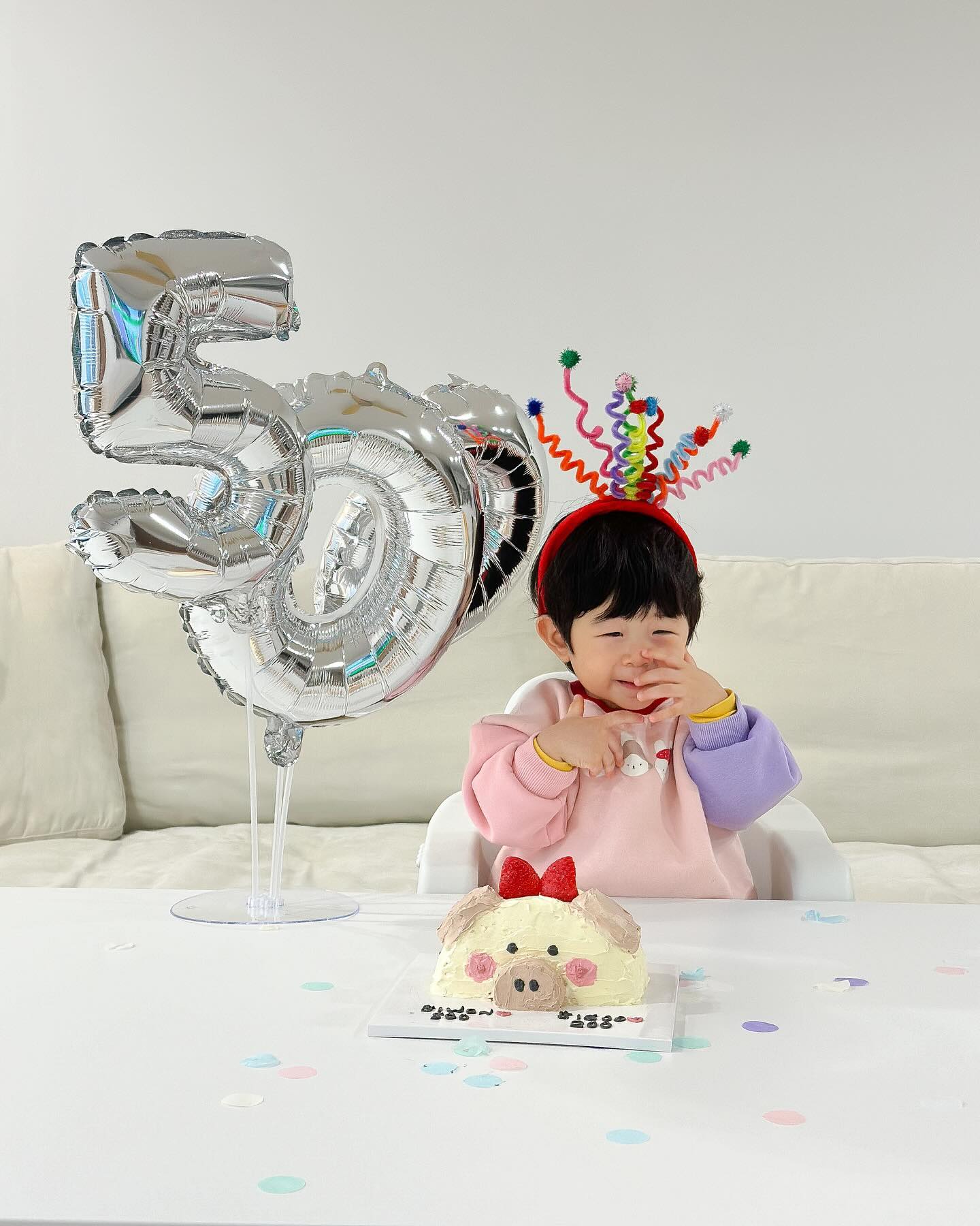 지워니 500일🎉
엄마가 만든 꿀꿀이 케이쿠🎂

#500일 #16개월