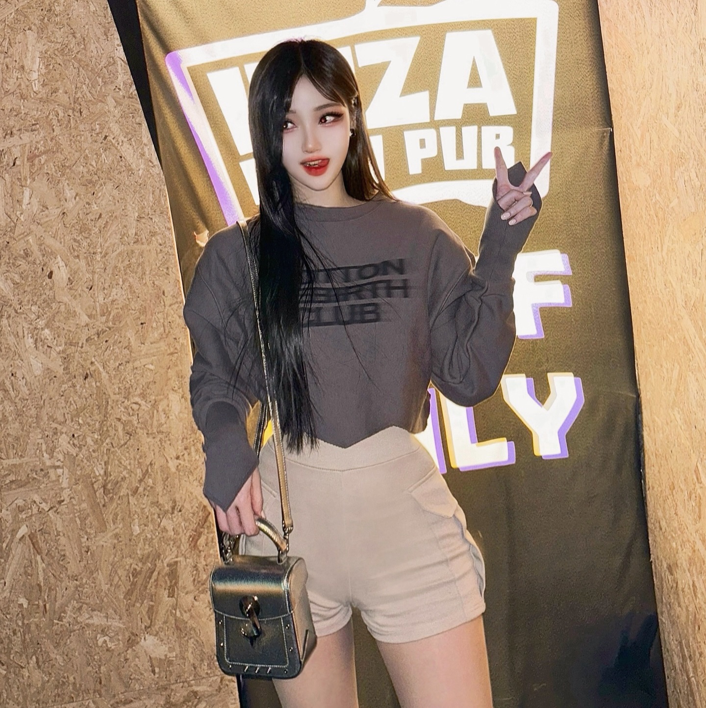 ✌︎ 
주말 사진으로 버티는 화요일〰️

👜 dellest_public#dellest #italybrand