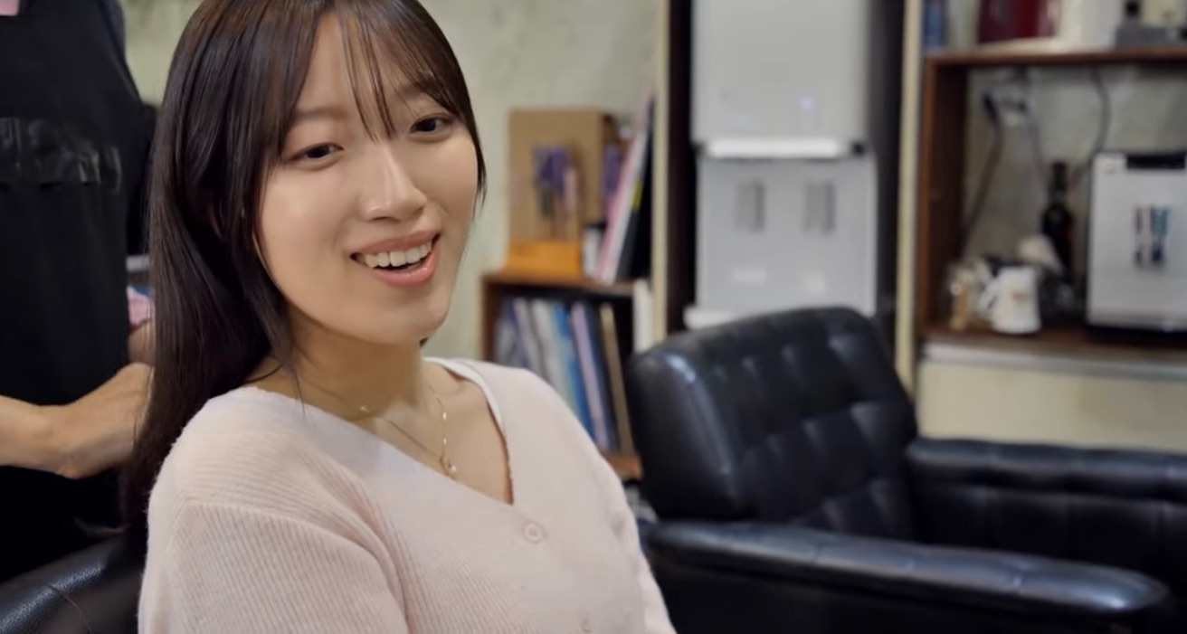 앞머리 있는게 나은지 없는게 나은지 아직도 모르겠다❔
 
 
 

#프리랜서모델 #촬영중
