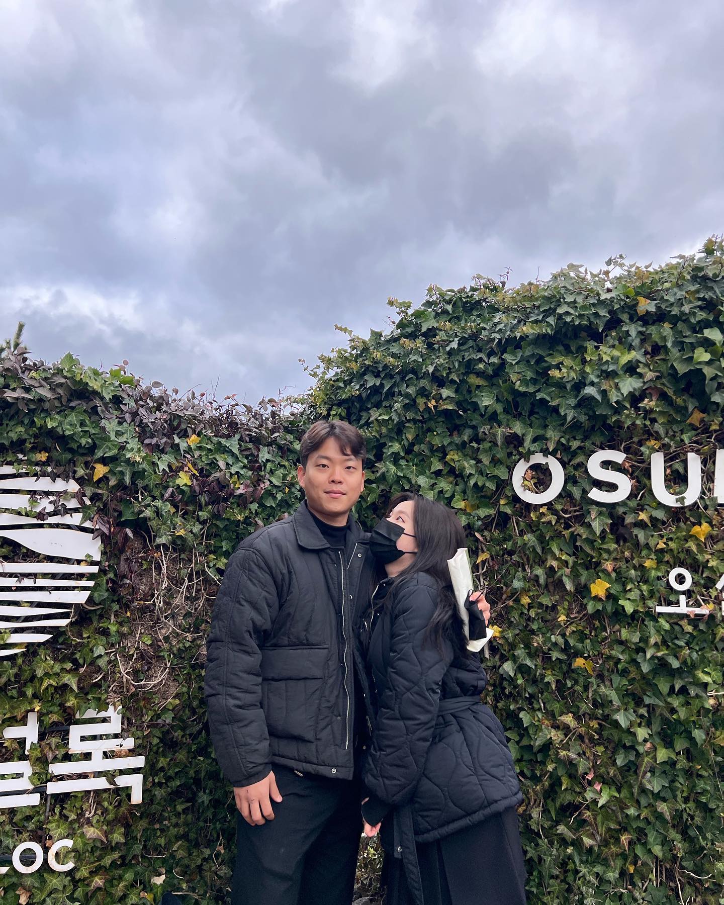 너무 가고싶었던 오설록.
드디어 창모 덕분에 다녀와따. 고맙슴댱🫶🏻
근데요. 저 좀 봐주세요 녜?
.
.
#제주도여행코스 #오설록 #오설록티뮤지엄 #오설록우유아이스크림 #오설록녹차아이스크림 #쥰맛탱