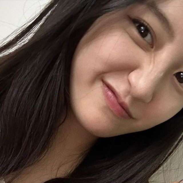 지히야 on Instagram: "#광고 요즘 제가 달고사는 음료수를 소개해드릴게요🍑 저는 물보다 제로아이스티홍차맛을 더 많이 마실 정도로 요즘 빠져있는데요.. 갈증과 당보충을 한 번에 해결해주