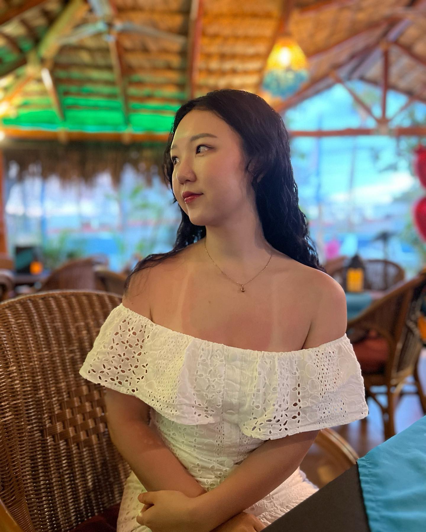 잼민아 나 멕시코 또 데꾸가❤️
Yo soy Bella amor.
Quiero ira Mehico again😘
Me gusta come delicioso carne.
Gracias.
How is my Spanish?😂😂😂