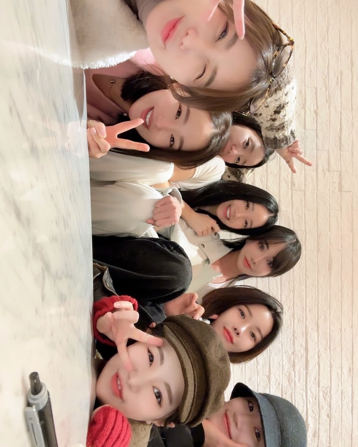 #새해복많이받으세요 🤗
이정도로 많이 외쳤으면 다들 새해 복 많이 받겠지?🥰 

#2025 #팔자매 #신년 #모임 #부산 #골프치는여자 
#친구스타그램 #3040 #여자들 #소소한일상 #행복 
각자의 위치에서 서로를 #응원 해 주는 #친구 
#일 도 #사랑 도 #건강 도 #모두 #화이팅