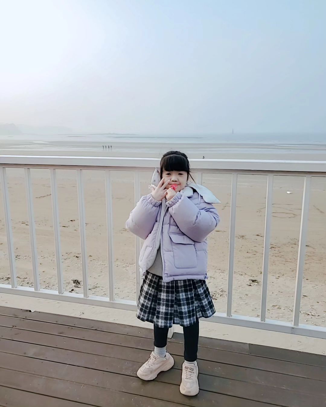 ​⠀⠀⠀⠀⠀⠀⠀⠀⠀⠀

​⠀⠀⠀⠀⠀⠀⠀⠀⠀⠀
하도 글램핑 가고 싶다고 해서 
율이 방학에 맞혀서 다녀왔네!
간만에 재밋게 놀고 불꽃놀이 까지ㅋㅋ
​⠀⠀⠀⠀⠀⠀⠀⠀⠀⠀
​⠀⠀⠀⠀⠀⠀⠀⠀⠀⠀
#1박2일여행
#가족여행👪
#겨울방학시작
#240105#금요일
​⠀⠀⠀⠀⠀⠀⠀⠀⠀⠀
​⠀⠀⠀⠀⠀⠀⠀⠀⠀⠀