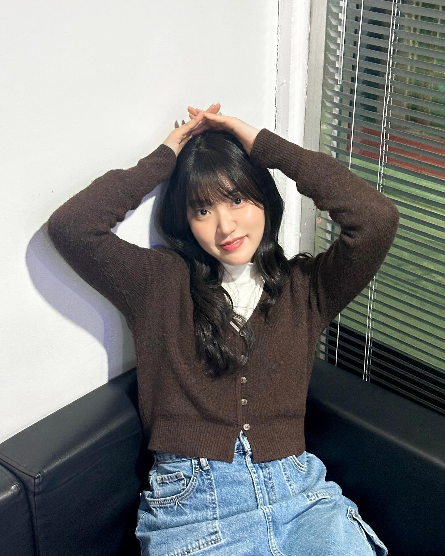 그대 나의 짦은 앞머리에 눈 마주칠 때에
•
•
•
•
•
#새해복많이받으세요 🙆🏻‍♀️🙇🏻‍♀️