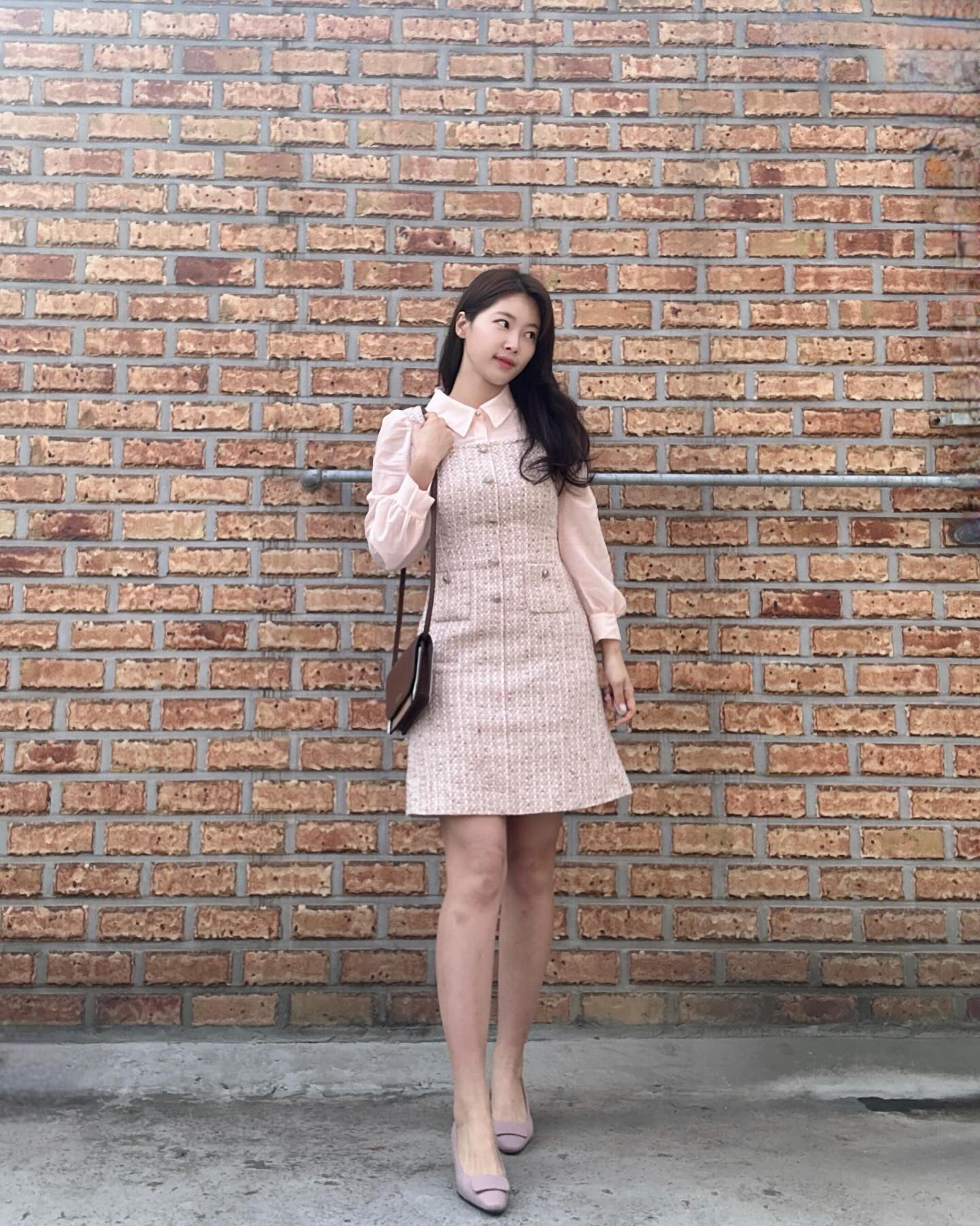 #광고 
트위드무새,,🦩
레이어드st 예쁜 원피스! 

🛍️케네스레이디 제품은 bylynn.shop 에서 구매가능

kenneth_lady #바이린샵
#케네스레이디 #장다아패션 #봄신상
#하객룩 #로맨틱룩 #직장인룩
#원피스코디 #트위드자켓 #데이트룩