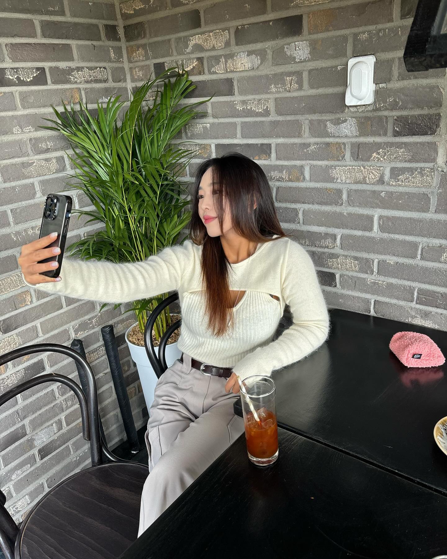 뭐가 됐건 ~ ! 다 할거야 ~ 
좋아하는 카페를 놓칠수업쒀 _