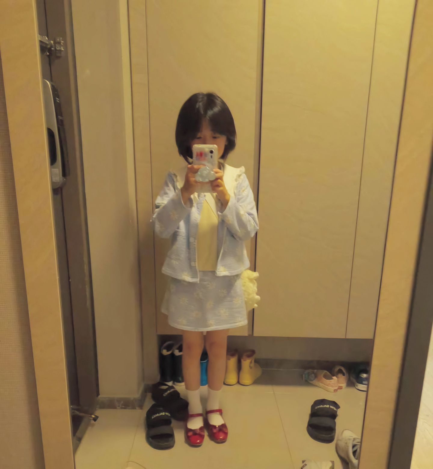 너무 예쁘고 멋있었던 지난여름 우리 아이들♡
다신 돌아오지 않을 9살,6살 여름!
사이좋은 남매로 지금처럼만 잘 자라주길..!
.
.
.
#늦은기록 #딸하나아들하나 #결혼식하객패션