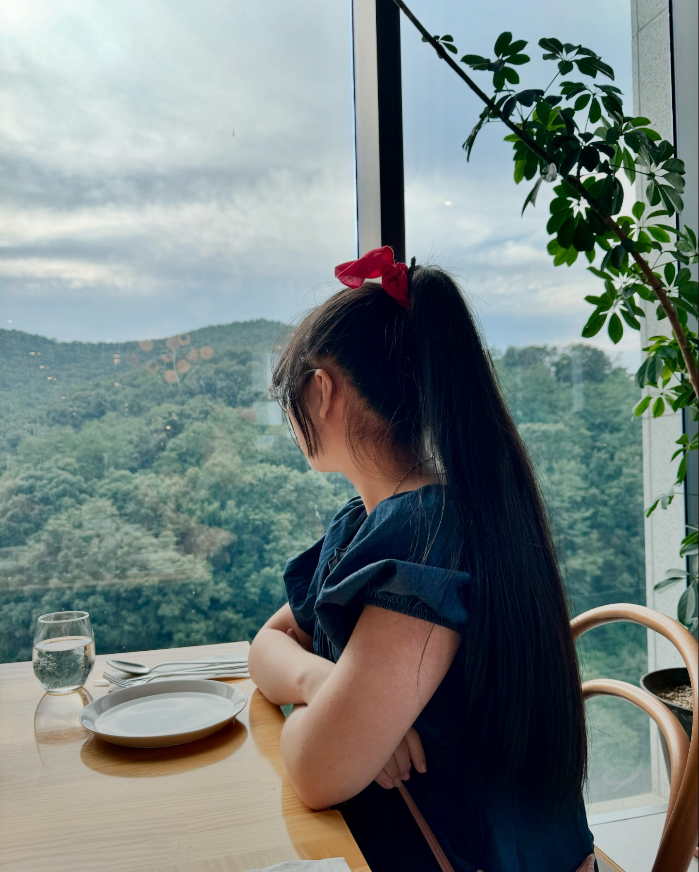 열두살 끝사랑♥️ 생일축하해🎂

엄마딸로 태어나줘서 고마워, 기특하고 대견한 막내, 라푼젤 그녀
언니같은 동생, 신중하고 세심하고, 언니닮아 인성갑!
엄마도 위로하는 너란여자, 이뽀죽겠어…👍🏻

네 엄마라서 HappY😃 사랑해, 내딸💋

#hbd #그녀의생일 #생일축하해 #배아파서낳길진심잘했어 #사랑해 #열두살 #내사랑 #끝사랑 #둘째 #사랑입니다 #아빠초이스예약최고