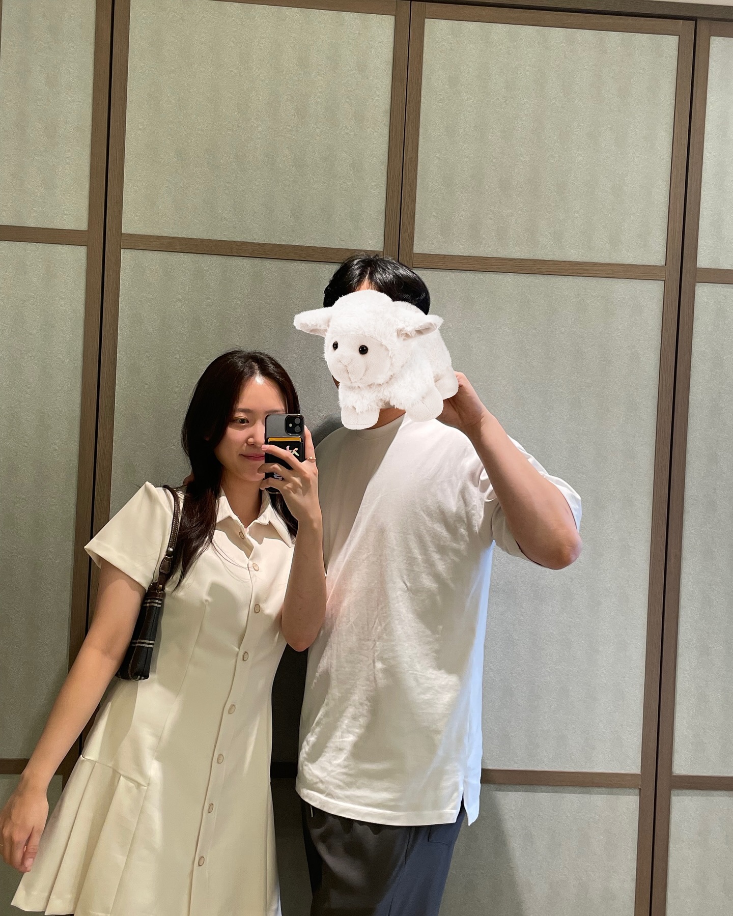 미친 날씨 피해서 인스파이어 호캉스 즐기깅 🎀
#인스파이어 #인스파이어리조트 #주말 #데이트 #호캉스 #리캉스 ..?