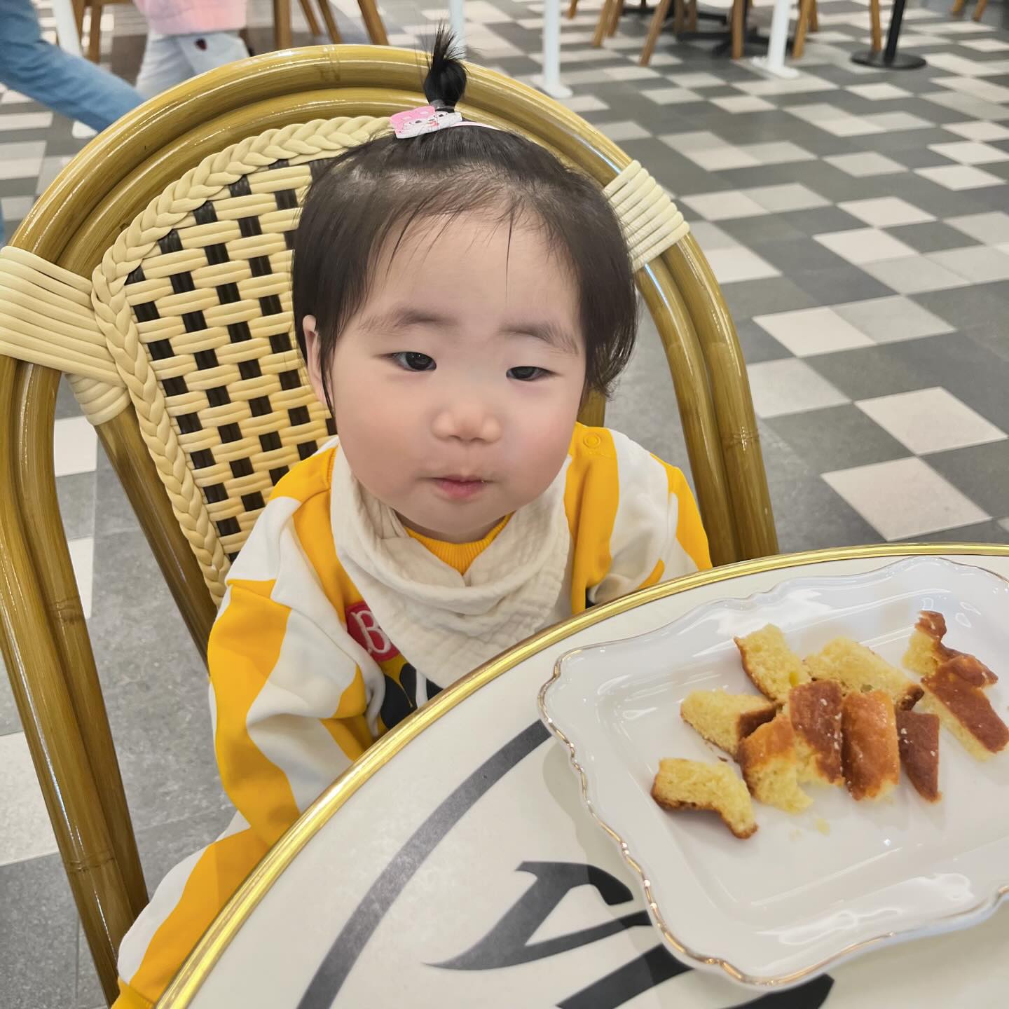 ᴴᵞ⁺⁶⁰⁵𖤐ˊ˗

주말에 씬나게 놀고 낼 또 어린이집가는데🐥
금요일에 잘 적응하자마자 주말이라 아쉬웠는데
낼 월요일이라 또 어떨지 모르겠네ʚ◡̈ɞ
내일도 파이팅해보자 💛

 ｡⋆ʜᴀʏᴇᴏɴ • 𝟷𝟿ᴍ 𝟽𝟾ᴄᴍ 𝟷𝟶ᴋɢ ˚ෆ*₊