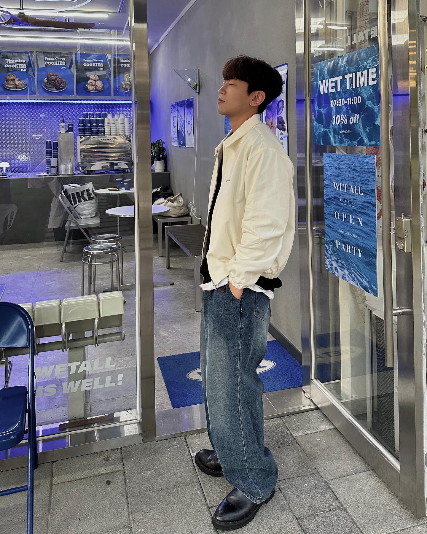 #협찬 spadeclubseoul

이제 저녁에는 춥다추워
아우터 입어야할 날씨드아..

스페이드클럽 서울_Bomber Jacket 입고
가을 나들이 씐나게 놀러 댕겨볼까?✨🤎

#광고 #spadeclubseoul #스페이드클럽 #스페이드클럽서울 #가을자켓 #가을아우터 #봄버자켓 #ad #가을코디 #데일리아웃핏 #패션코디 #놈코어룩 #데일리룩 #오늘의코디 #ootd #자켓추천