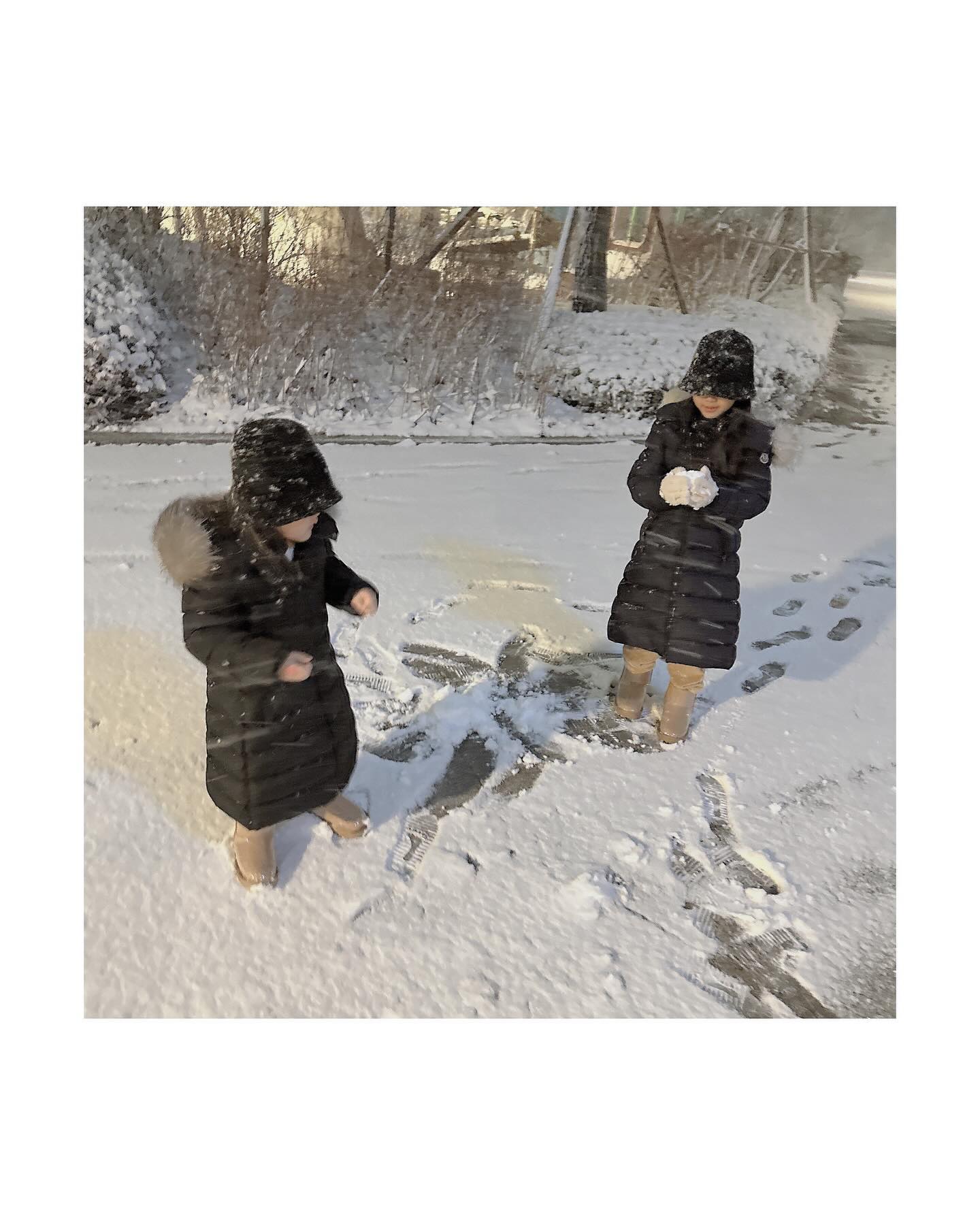 눈이ㄷ ㅏ ㅇ ㅏ 🌨️🤍🩵