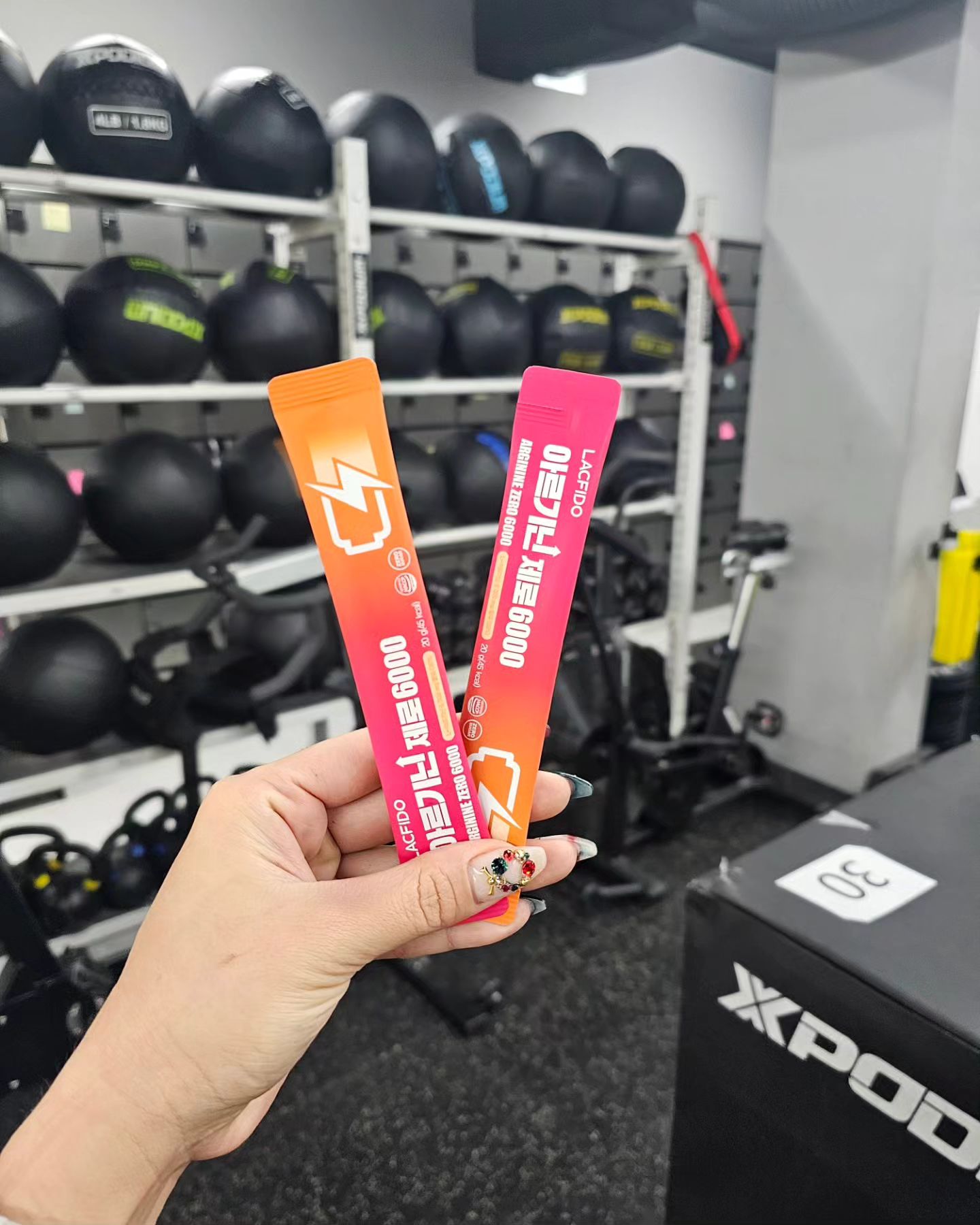 지지난주 주6회 크로스핏 출석🤸🏻‍♀️
지난주 주7회 크로스핏 출석🏋🏻‍♀️
이번주 주5회 출석중🏃🏻‍♀️✌🏻
힘만쌔지는 31살 나름 행복한 연말~🤦🏻‍♀️🤪

#고함량아르기닌 #제로슈가아르기닌 #락피도아르기닌제로6000 lacfido_official