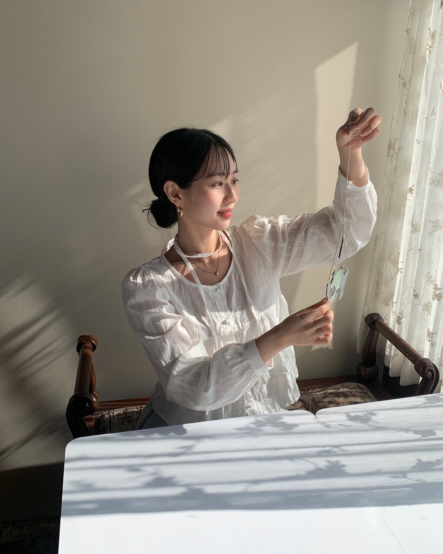 여름에 취약한 편.. 저혈압 이슈...
날 소중히하고 건강챙기는걸 배운 한해..

- 달리는 폭주 기관차처럼 그저 열심히 사는 법만 알았다
일 벌리는건 좋아하고, 심지어 성격은 급하고 한번 파면 끝장도 봐야하고.. 남보다 더 에너지를 쥐어짜내서 살았다 열심히 하는법만 아는 사람처럼.. 또한 진심으로 그게 기뻤고 행복했으니까

그러나 하나하나 노력하던걸 놓아보니 알겠는 것들이 있다
즐기는것도 좋지만 컨디션보며 적당히하자는 것..^^
내 건강과 체력은 점점 줄어드는 거였다 후... 
뭐든지 완급조절이 중요하다 조금 느린게 좋은거같아 ✔️🫠