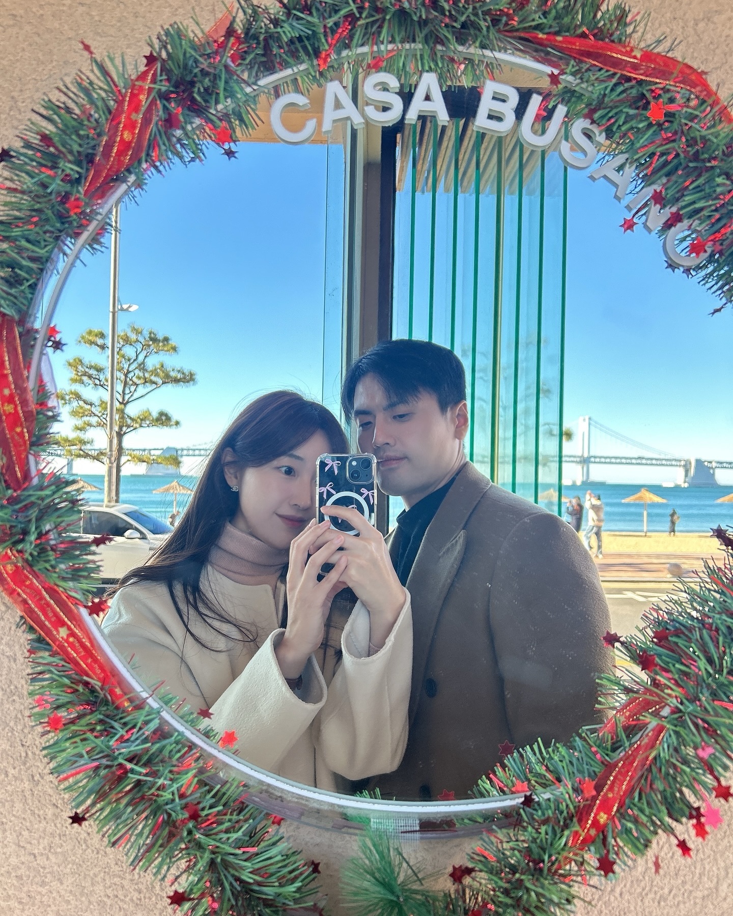 이브니까... ⋰˚✩.͙·☽🎄🎅🏻❤️˚₊·♥ ִׂ ٭☃️
⠀
아기자기 재밌었던 부산,
추억 조각들
⠀
⠀
⠀
#까사부사노 #광안대교 #영도 #스페이스원지
#크리스마스빌리지 #송정 #홀리라운지