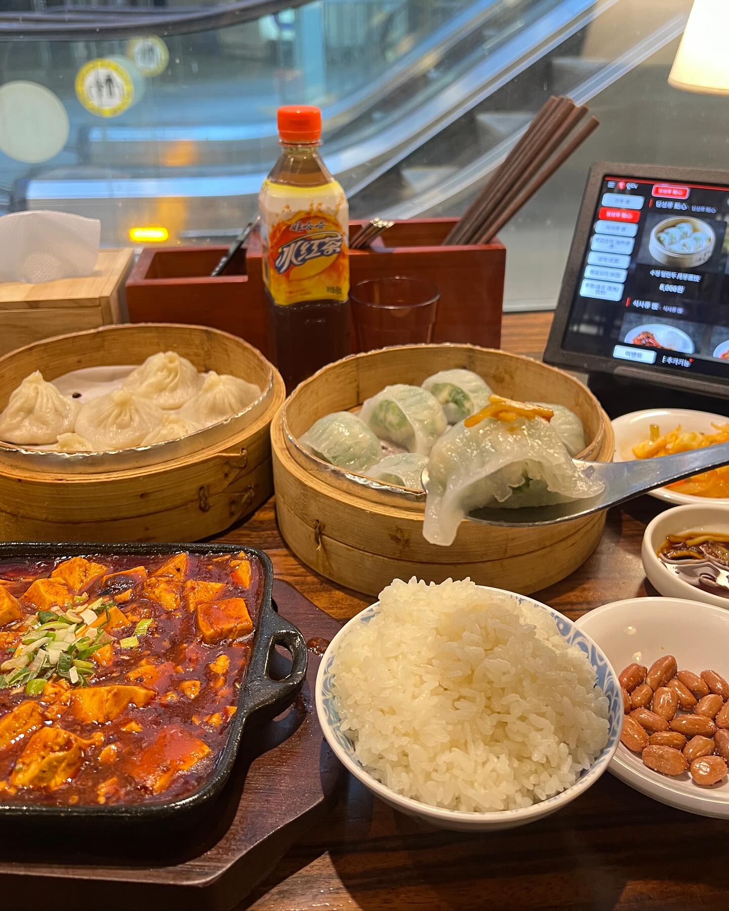 나는 나와 데이트 한다 
내내 편안하고 배불렀던 나의 주말
돌아와 ^.^

#강남역데이트 #강남역점심 #강남역회식장소 #강남역맛집발견 #신복면관 #딤섬맛집 #마파부두 #중식당 #강남