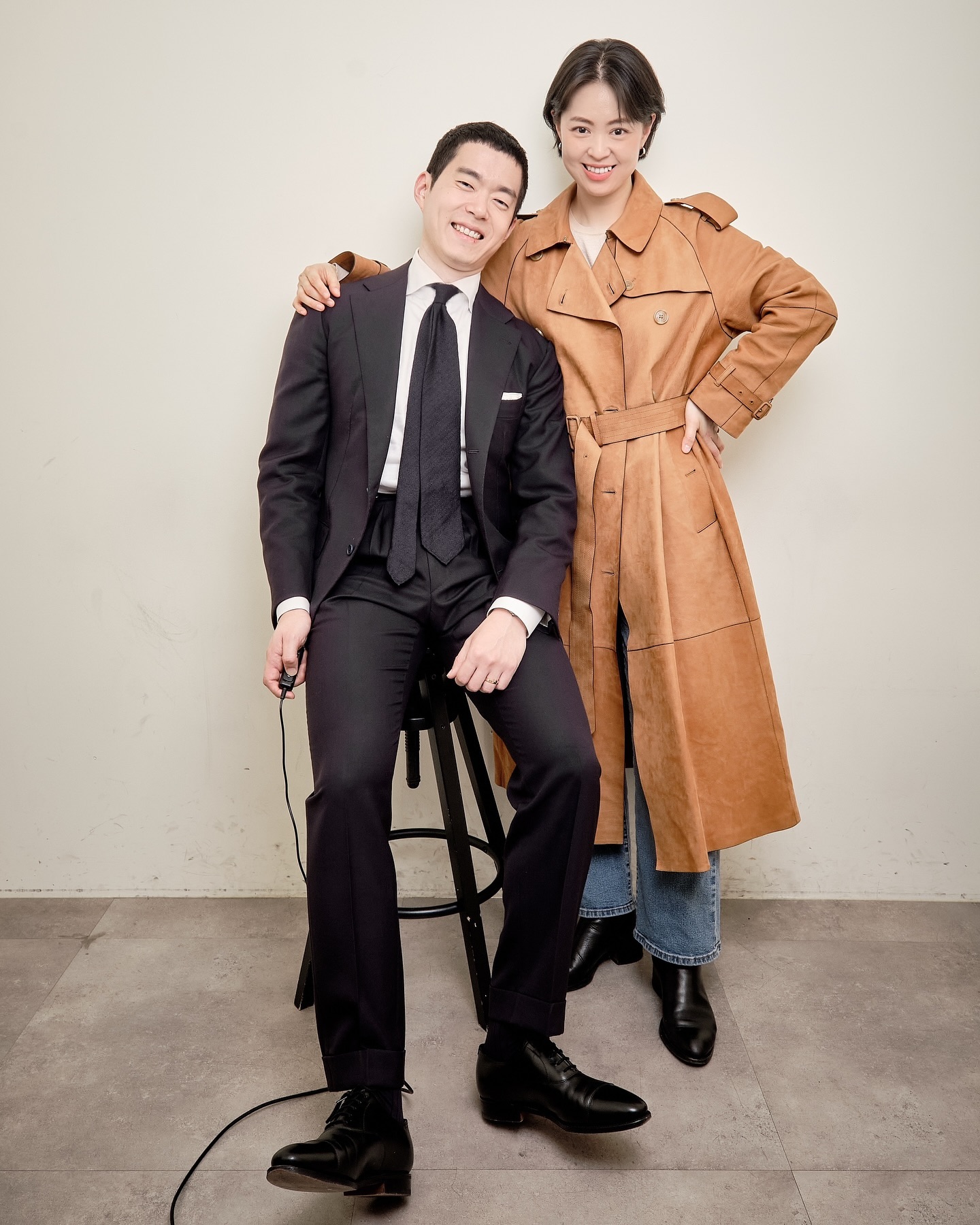 -

낮에는 일하고, 밤에는 마누라랑 공부하느라
눈코 뜰새 없이 바쁜 우리 여보...🥹❤️

이제 곧 주재원 나갈 준비도 본격적으로 해야해서
더 정신 없어질 예정 ㅠㅠ (시간 왜케 빠르쥬,,)

걱정마요 여보, 나만 믿으라우 !!!!🫡 에헴

#우리부부 #갓생사는중 #힘내봅시다짝꿍님
