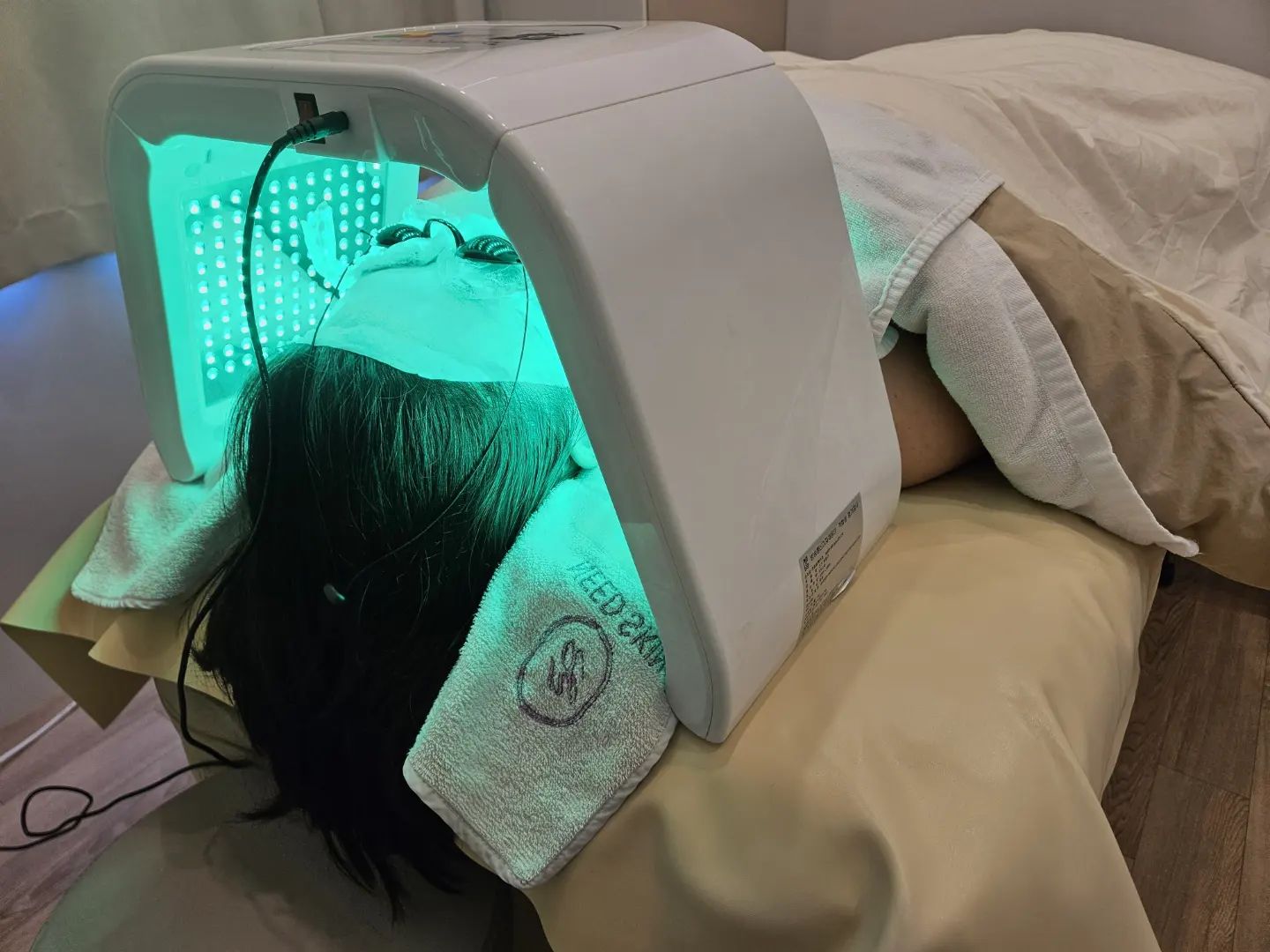 니드네일&스킨에서
피부관리 받고왔네요!

산소 테라피
클렌징 > 딥 클렌징 > 필요 시 압출 > 1차 산소 버블팩 > 테콜테 > FACE 테크닉 > 물방울기기 > 2차 하이드로수분팩 > LED(진정- 초록색)

피부가 너무 좋아진 느낌!
친절하신 사장님!
감사합니다

#청주피부관리 #서원구피부관리 #사창동피부관리 #사직동피부관리 #청주에스테틱 #사창동네일 #사직동네일 #청주네일샵 #니드네일 #니드스킨