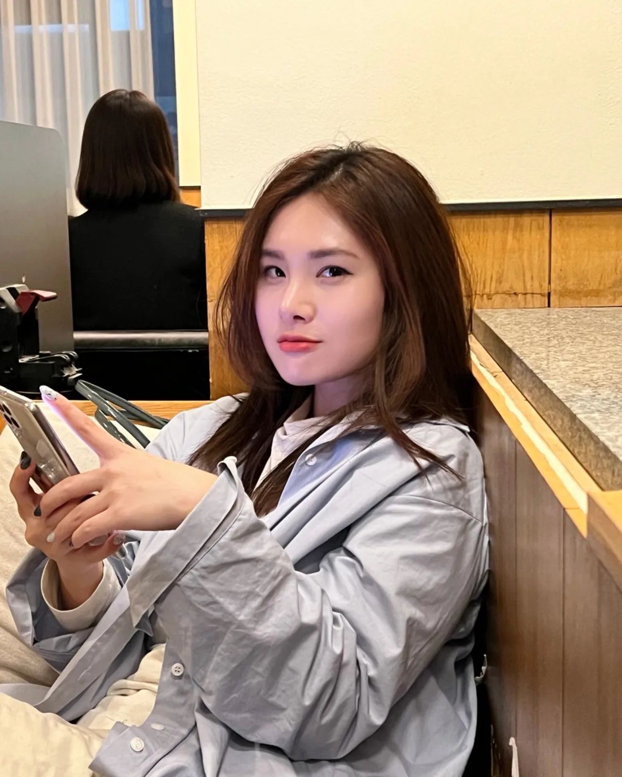 대한민국 서민은 끈기와 오기 빼면 시체라구! 이거 왜이래!! 흥.